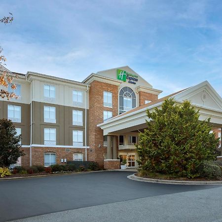 Holiday Inn Express Hotel & Suites Greensboro - Airport Area By Ihg Buitenkant foto