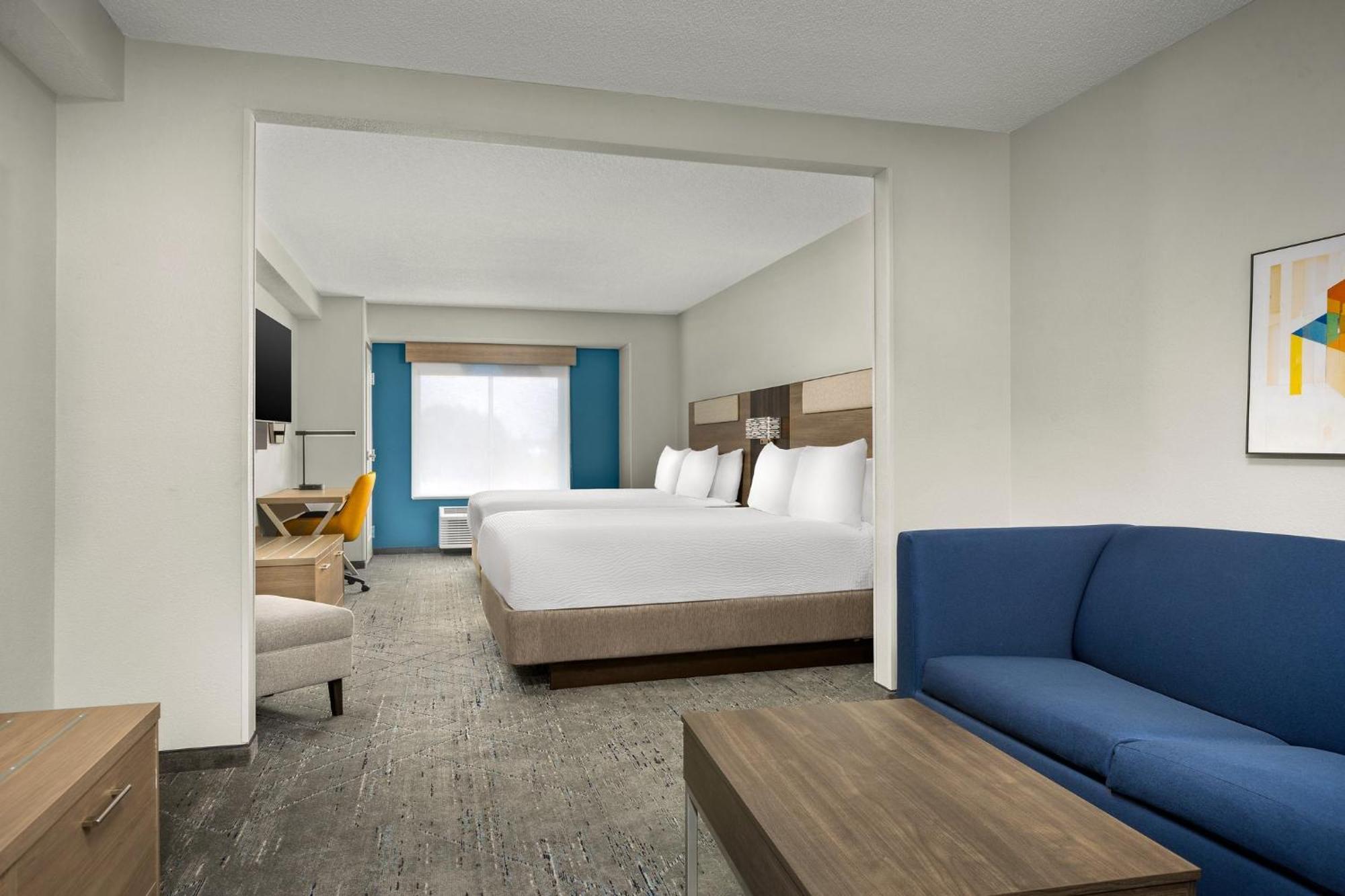 Holiday Inn Express Hotel & Suites Greensboro - Airport Area By Ihg Buitenkant foto