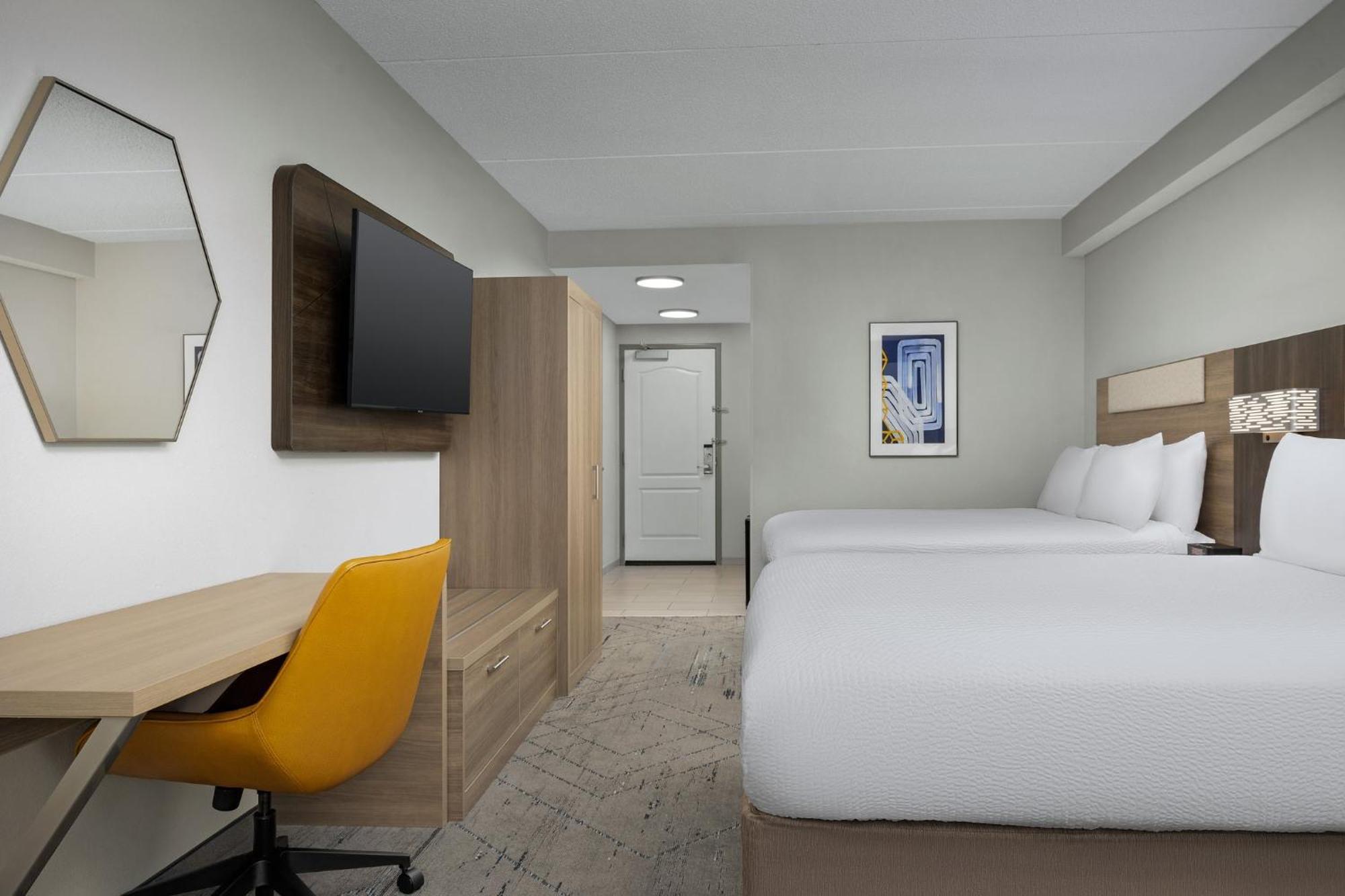 Holiday Inn Express Hotel & Suites Greensboro - Airport Area By Ihg Buitenkant foto